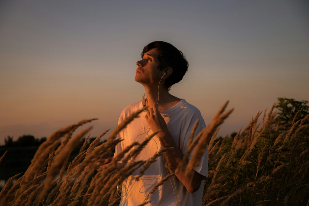 Learning to Hear God’s Voice — A Class on Recognizing How God Speaks Learning to Hear God’s Voice — A Class on Recognizing How God Speaks